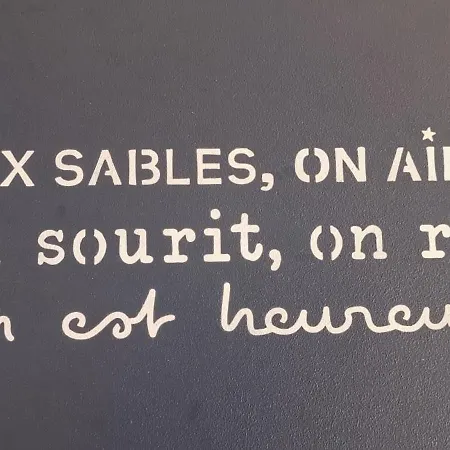 Maison Paisible Avec Terrasse Et Piscine - Esprit