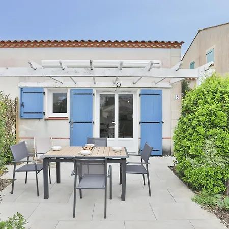 Maison Paisible Avec Terrasse Et Piscine - Esprit *