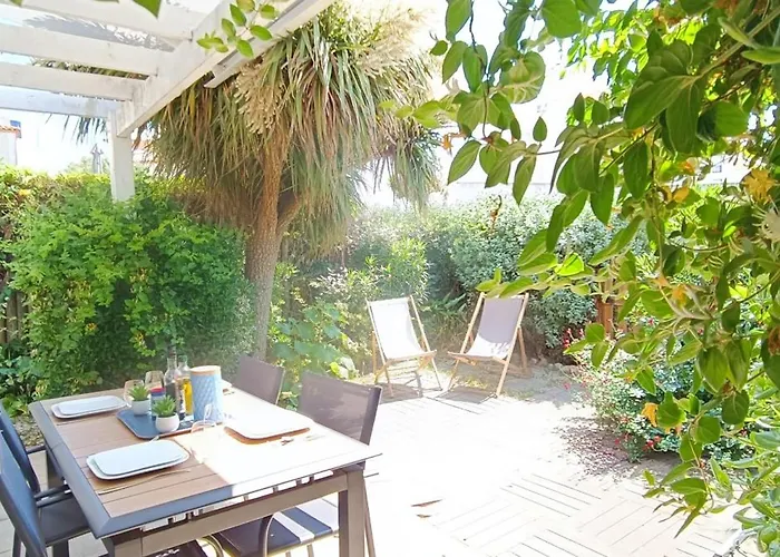 Maison Paisible Avec Terrasse Et Piscine - Esprit Сasa de vacaciones *