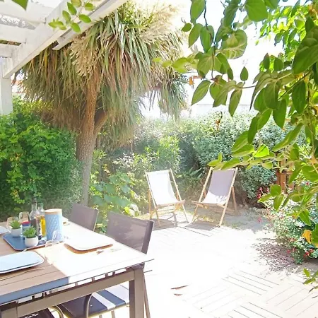 Maison Paisible Avec Terrasse Et Piscine - Esprit Дом отдыха *